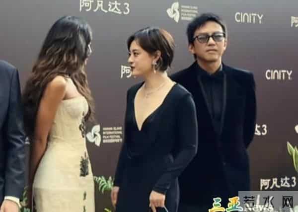 邓超孙俪携手《阿凡达3》首映礼,结婚15年同框撒糖甜度足