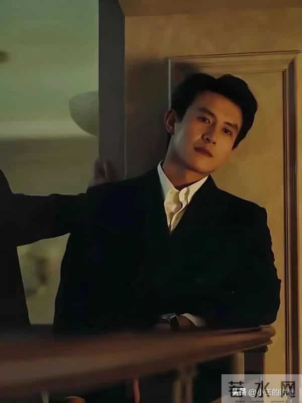 飞这么高?他可以说是第一个从短剧到央视一套的短剧演员吧