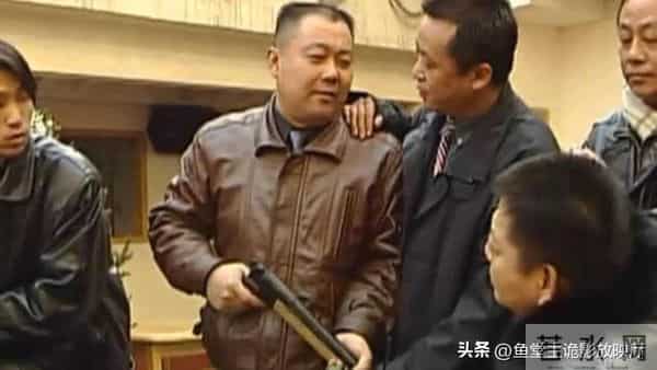 《征服》骗了所有人!刘华强现实中被追着砍,封彪才是真 “黑道”