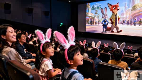 贺岁档狂揽28亿!黑马逆袭太意外,单人观影新潮流,太懂观众!