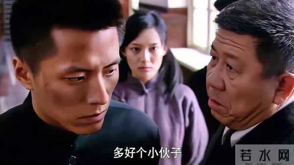 《悬崖》张平钧被捕后碰见顾秋妍,说“这女的真漂亮”是什么意思