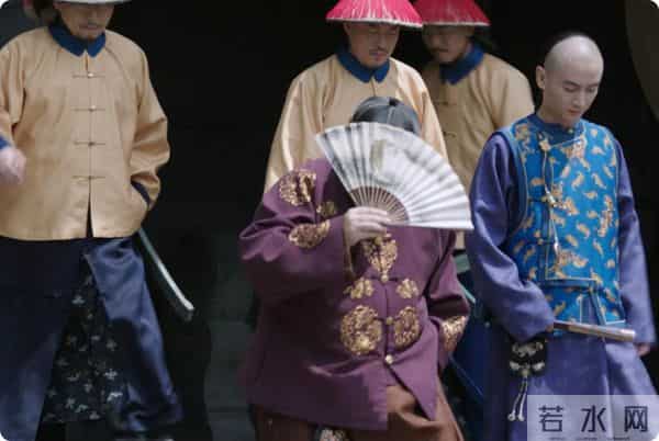 大生意人29-30集：新婚圆房拖到南京，古平原秦淮河被抓包。