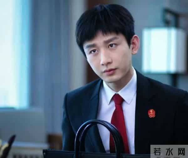 直到央视公开“点名”成毅,才明白,原来宁静一个字都没说错