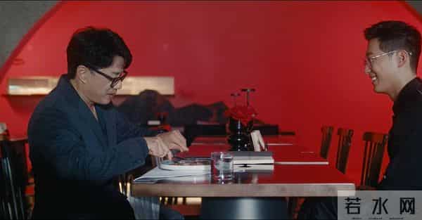 《超感迷宫》首播，一个挤眉弄眼，一个梗脖子，不会演就别演了！