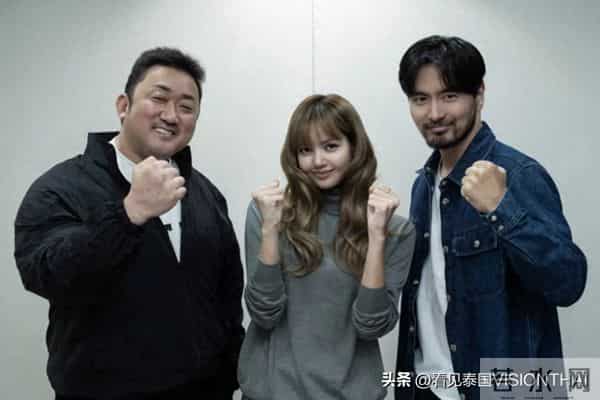 Lisa 电影梦成真 与韩国动作巨星马东石、李阵郁飙戏