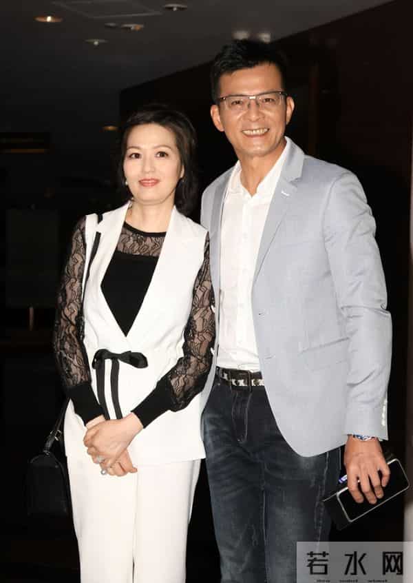 丧妻打击!TVB“痴情大侠”宣布退圈,承认太太离世后已无心拍戏