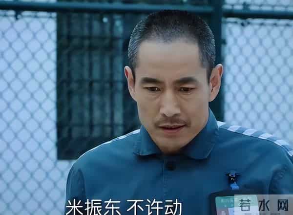 《大生意人》他今年5部剧霸屏，名字难念没火，从工人逆袭成影帝