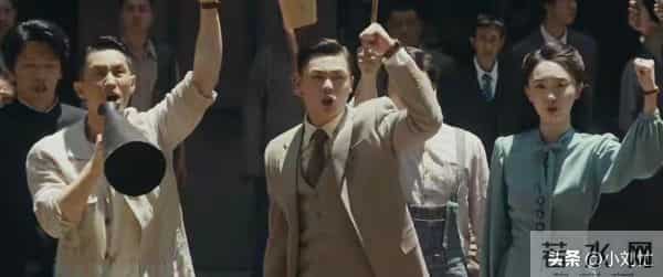 央视一套今晚开播！32集金融谍战大剧来袭，任嘉伦这次赌对了