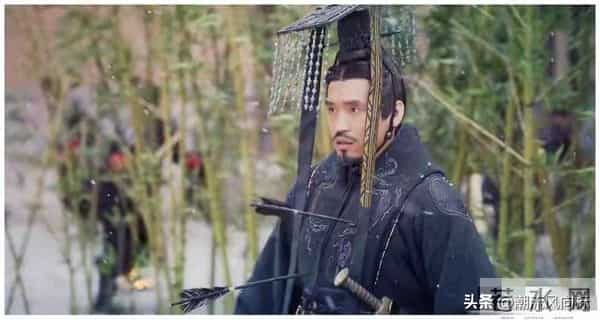 爸爸是导演，妈妈是演员，如今47岁演《大生意人》终于红了