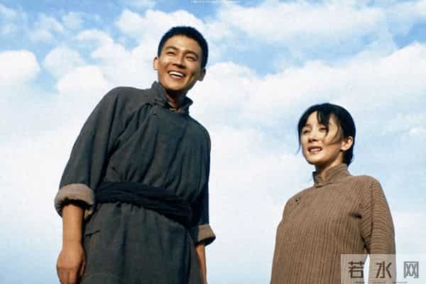 尴尬油腻、粗制滥造、穿帮离谱,2025这“四大烂剧”演都不演了!