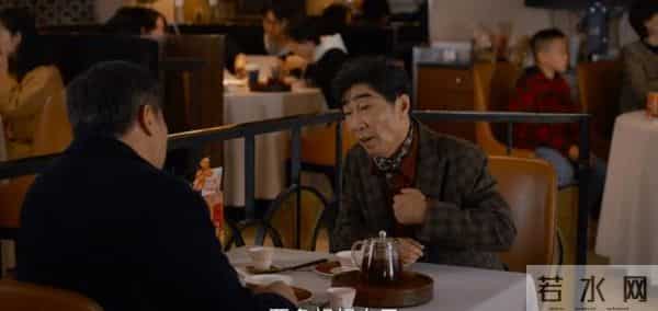 上海老人的爱情故事,比年轻人奔放太多了