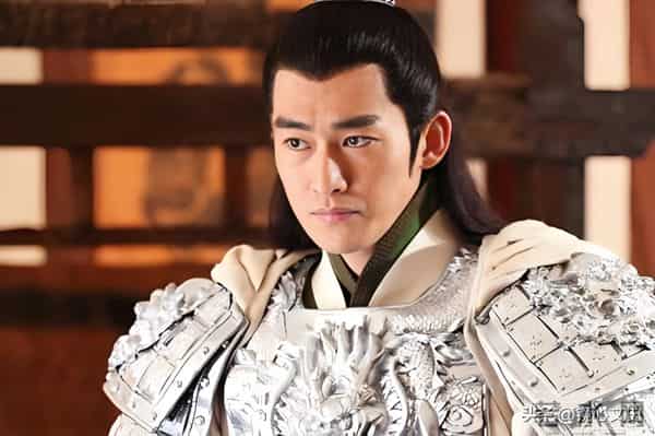 罗松被宇文成都秒杀，四绝之首就是个笑话，罗松仅略强罗成。