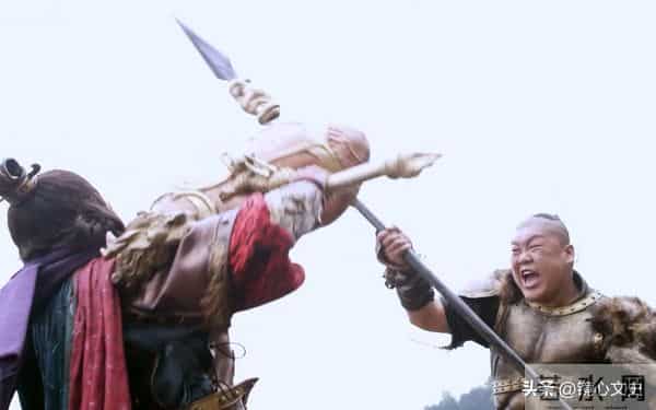 罗松被宇文成都秒杀，四绝之首就是个笑话，罗松仅略强罗成。