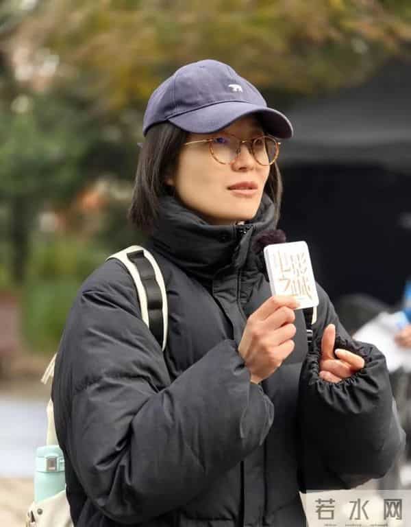 上海老人的爱情故事,比年轻人奔放太多了