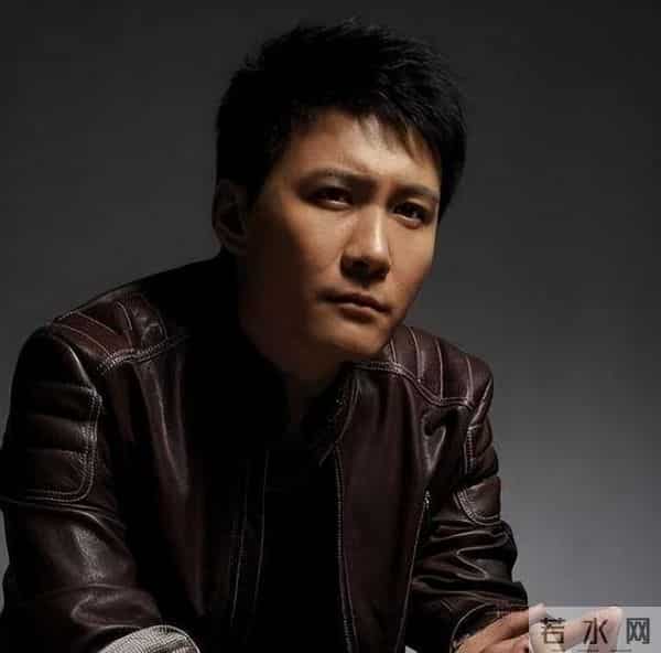 她是最干净的女演员,与小丈夫结婚18年零绯闻,把婆婆当亲妈对待