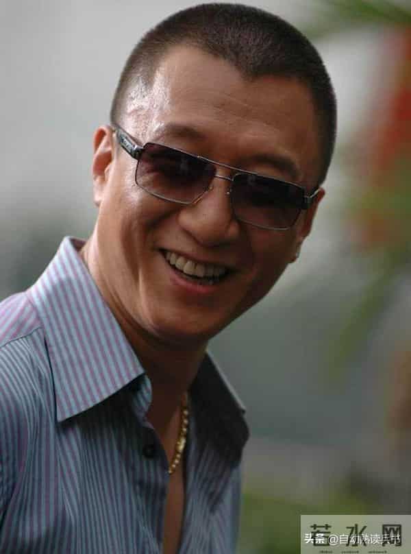 《潜伏》为何无法复制？冯恩鹤一句话，道破国产剧最大弊端！