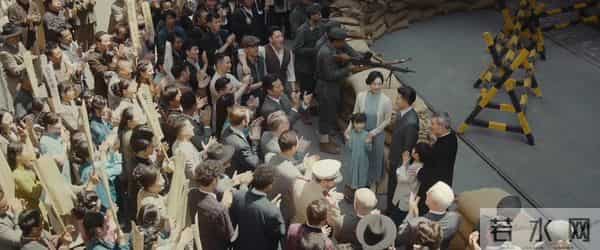 仅播2小时,热度破5000,12月最期待的黑马年代剧开播就炸了!