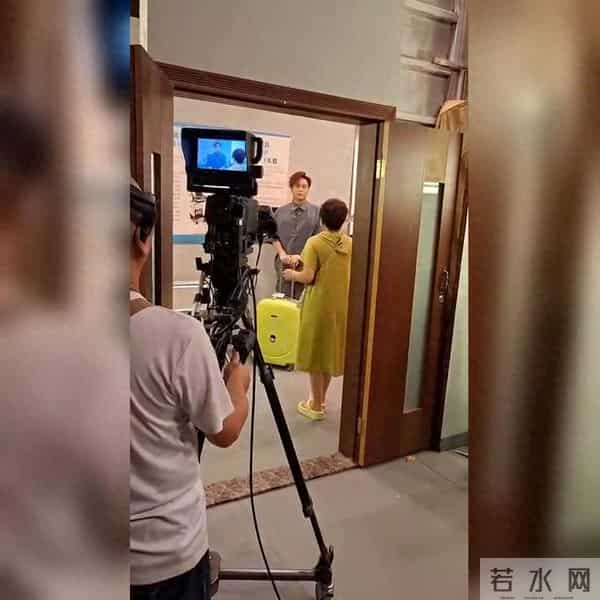 康天庥告别《外来媳妇本地郎》,最后一幕温情杀青