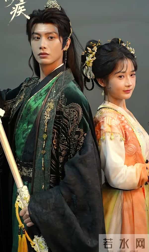 300万预约.何健麒《君心似疾》短剧王炸双向救赎+电影质感熬夜追