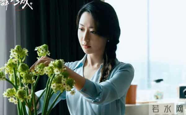 《亦舞之城》温佩妍拒五百万封口费，交证据终挣脱替身命运。