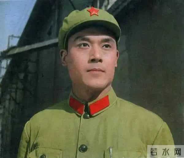 冯喆 王心刚 孙道临 达式常是中国电影史上极具代表性的儒雅派男演员