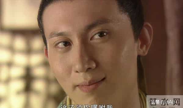 笑死！我们是长大不是瞎了，同一角色对比，来看审美降级有多严重