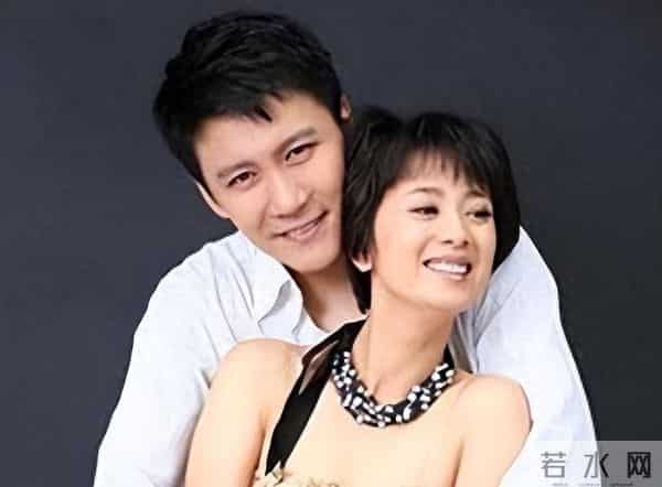 她是最干净的女演员,与小丈夫结婚18年零绯闻,把婆婆当亲妈对待