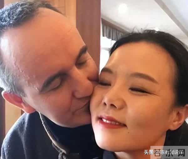 家花不如野花香?龚琳娜为挽回出轨丈夫送百件礼物,难逃离婚结局