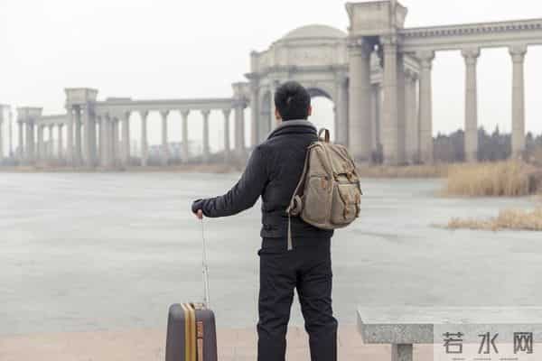 无论何时,尽量不要跟身边的人,包括你的父母妻儿,分享这3件事