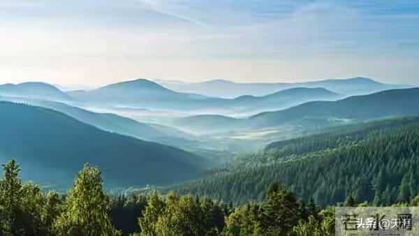 尽量不要跟身边任何人！包括你的亲人，分享这4件事