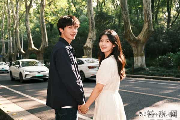 两性关系:女人暗示你可以 “泡她” 的6个信号,男人别再装傻了