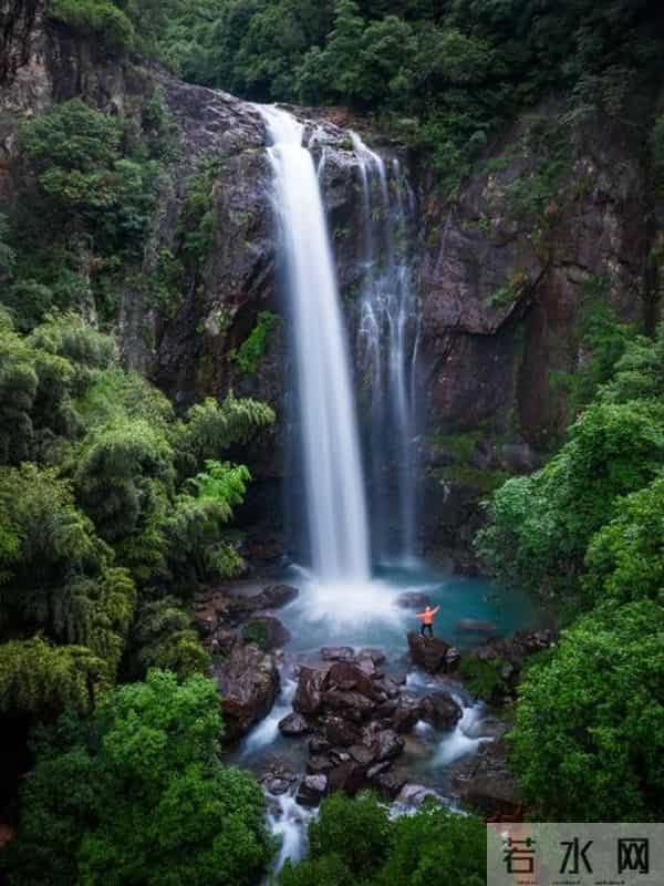人到中年,越是求“稳”,越容易“活腻了”