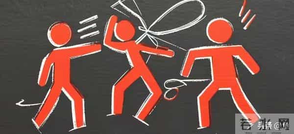 对付小人,最狠的报复,是让他永远失去这件东西。