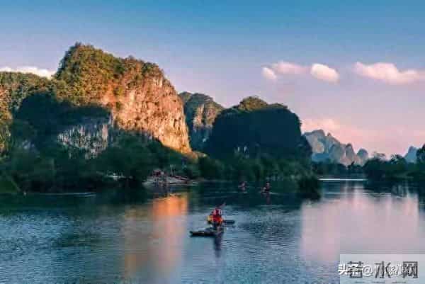 两性关系:99%的女人都曾偷偷做过这件事,却从来不敢说出口