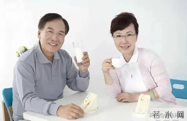 65岁后男人和女人在一起，最怕聊这几个话题，很多人都中招了