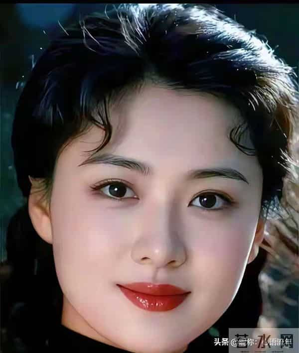 两性交往，剌激女人荷尔蒙的6个″心"开关，让她彻底为你沦陷