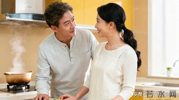 男人的通病,除了生理性的依赖,他最在乎女人这4个方面