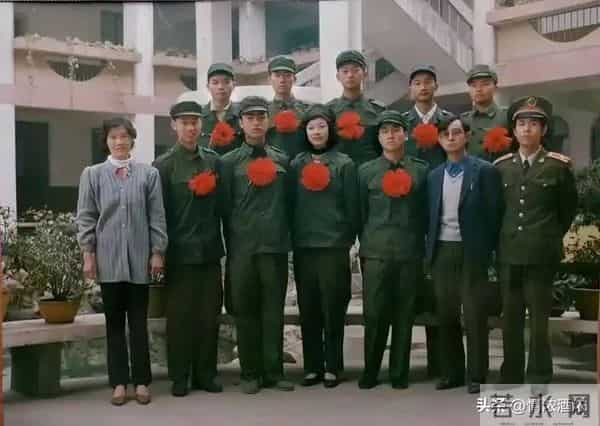 85年,未婚夫提干想退婚,我打算找去部队,爹一番话我改了主意