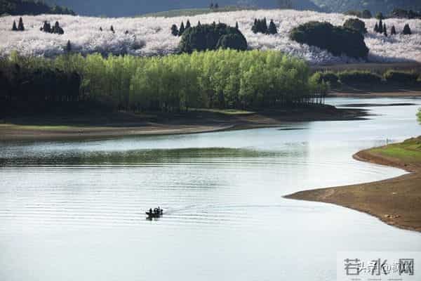 两性关系：多数女性步入60岁，最藏不住的4个渴望，你真的明白吗