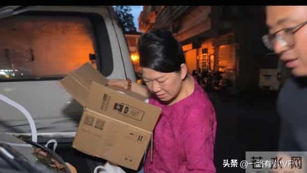 孝道，冬宝力求丈母娘留下，牛二山就是她的家，丈母娘感动落泪。