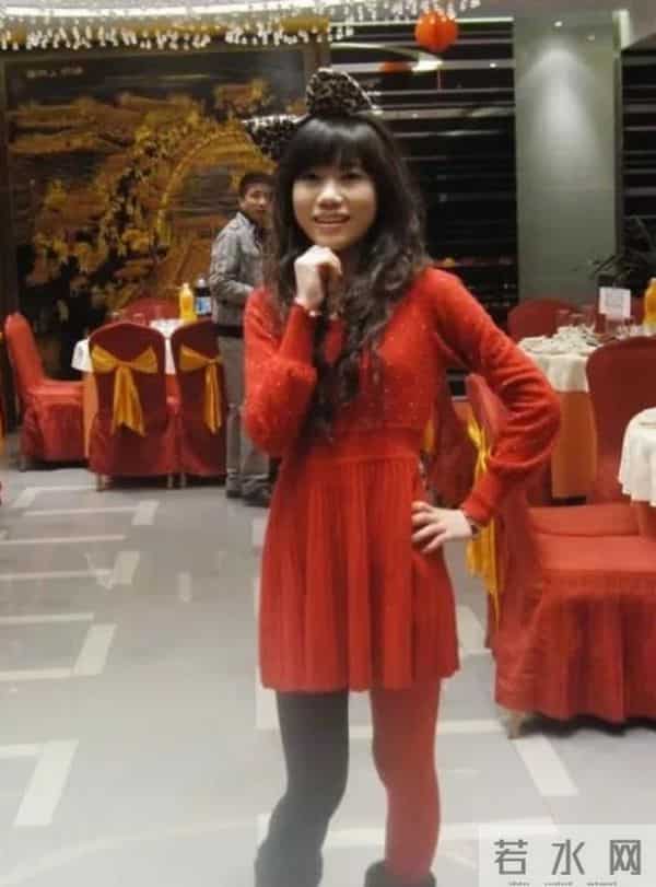 广东女孩爱上大21岁埃及大叔，认识12天就同居，定居加拿大不生娃