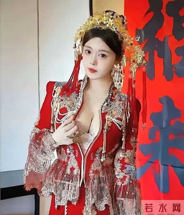 婚礼照像艺术照？婆家懵了网友却吵翻