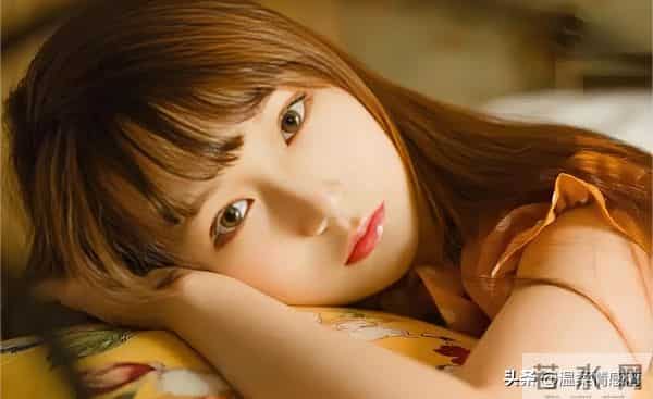 女人若对你做过这4件事,就是在和你“暧昧”,是在给你机会