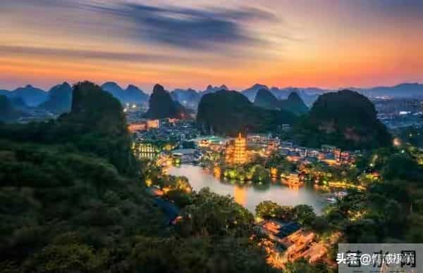 两性关系:99%的女人都曾偷偷做过这件事,却从来不敢说出口