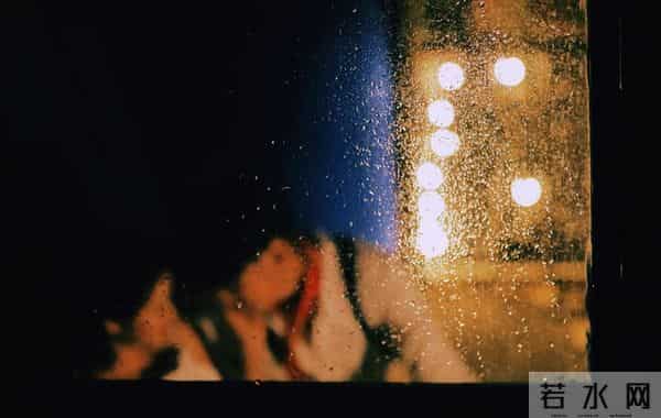 只有一种恋爱模式是成功的，这个男生一定非常喜欢这个女生