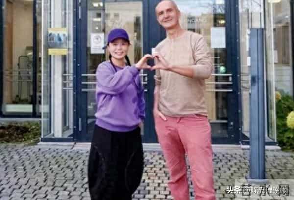 家花不如野花香?龚琳娜为挽回出轨丈夫送百件礼物,难逃离婚结局