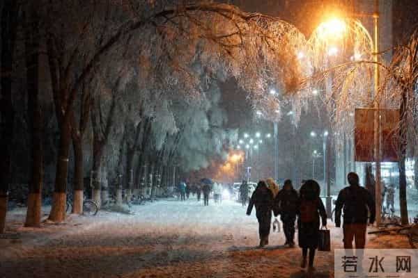 我活到75岁才发现:晚年的亲情,远比想象的要无情,甚至更现实