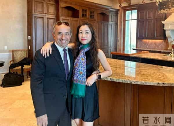 广东女孩爱上大21岁埃及大叔，认识12天就同居，定居加拿大不生娃