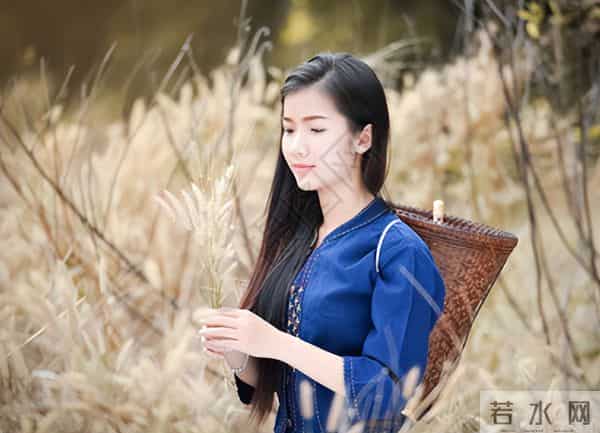 寡嫂第 8 次给我介绍对象,我按住她的手说: “别找了”