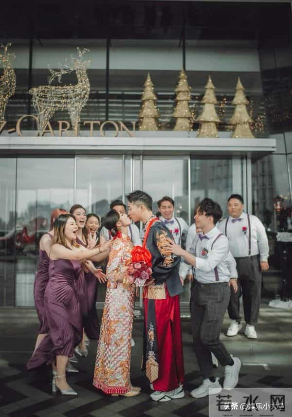 TVB小生容天佑举行婚礼,郎才女貌好甜蜜 伴郎团邹兆霆陈俊坚好帅